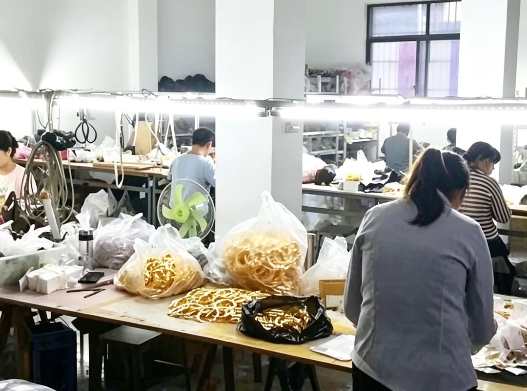 增速超400%！东南亚&拉美配饰风口爆发，义乌厂长靠全托管月出数万单